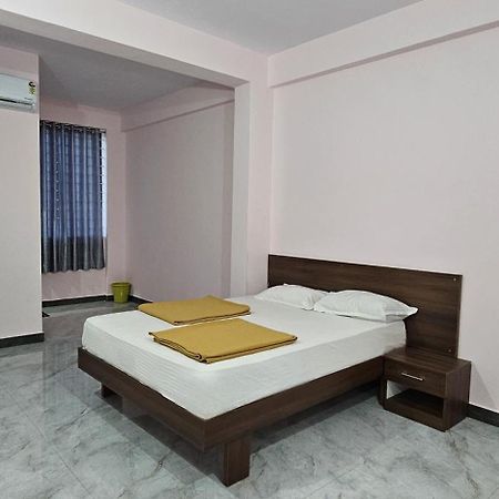 Golden Palace Residency Belagula Екстер'єр фото